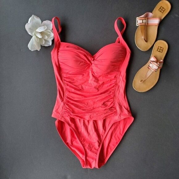 💍LA Blanca Red One Piece Swimsuit - Picture 1 of 7